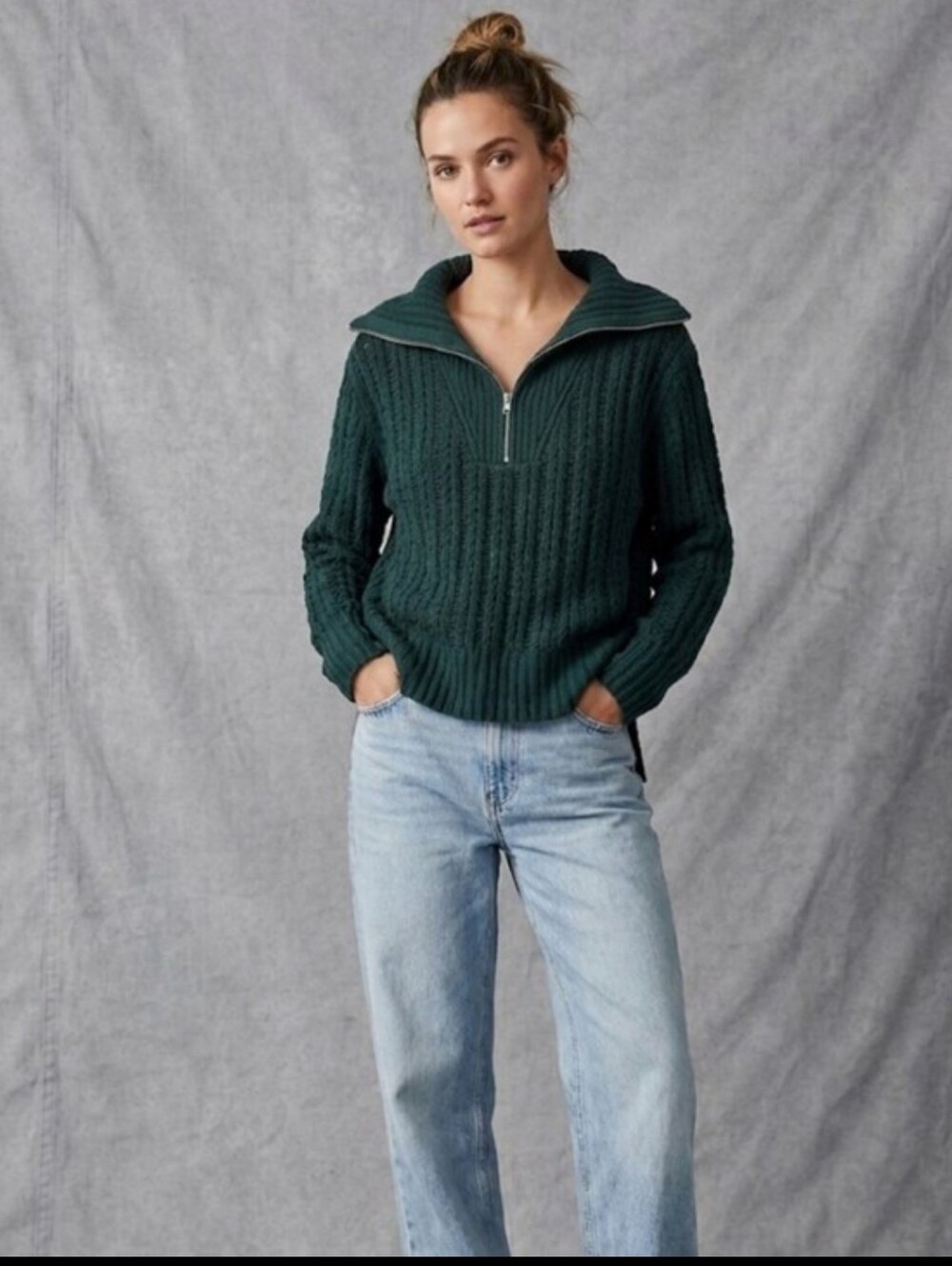 AERIE Women's Cable Knit Chunky Quarter Zip Oversized Pullover Sweater Small
